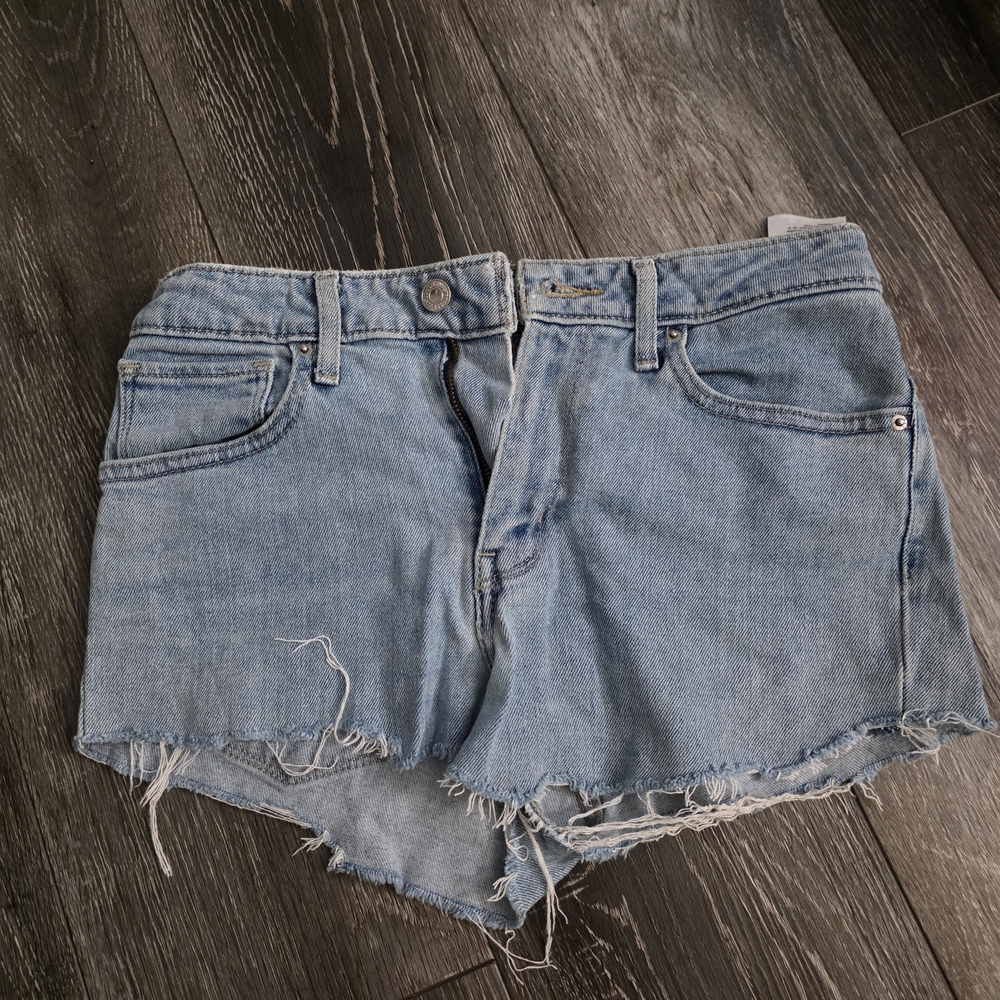 Signature by Levi Strauss Blue Jean Shorts Distressed High-Waisted